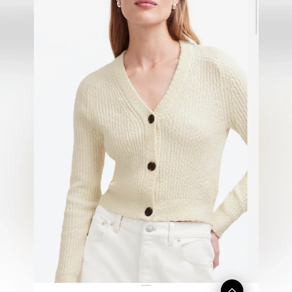 Madewell // NWOT Bouclé-Knit V-Neck Cardigan Sweater - Picture 4 of 6